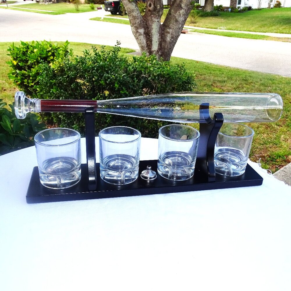 Baseball Bat Whiskey Decanter Set with 4 Baseball Glasses Wine Savant